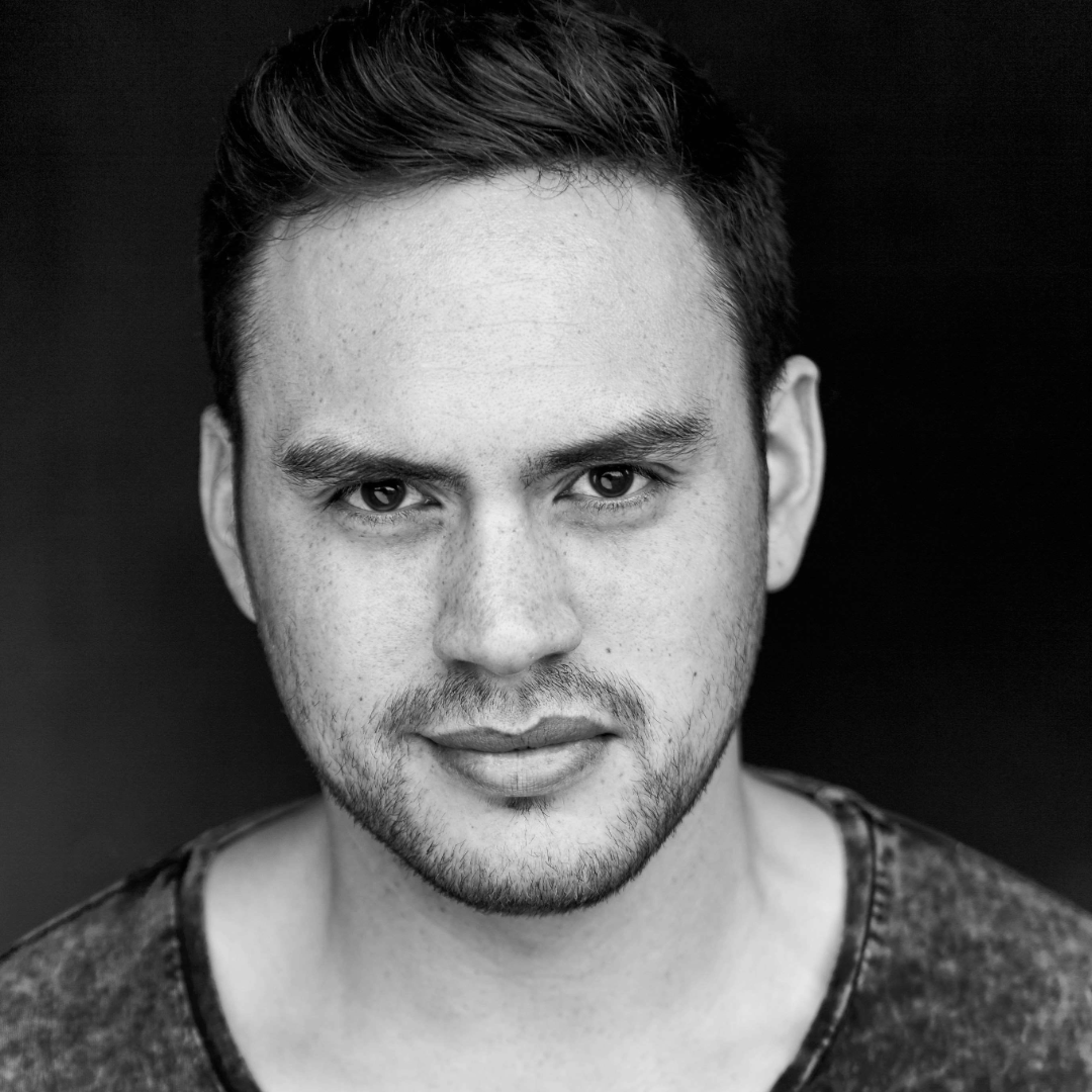 Image-Winston Hillyer – Headshot B&W