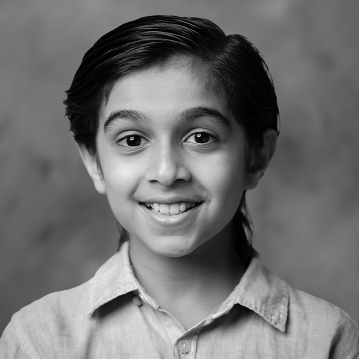 Image-TLK379_SYD_Full Cast_DRaval